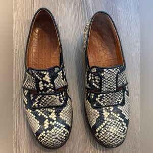 Chie Mihara Snakeskin Loafers, Women’s, Size 8